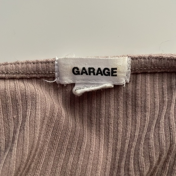 Garage Cropped Button Up Tee - Picture 4 of 4